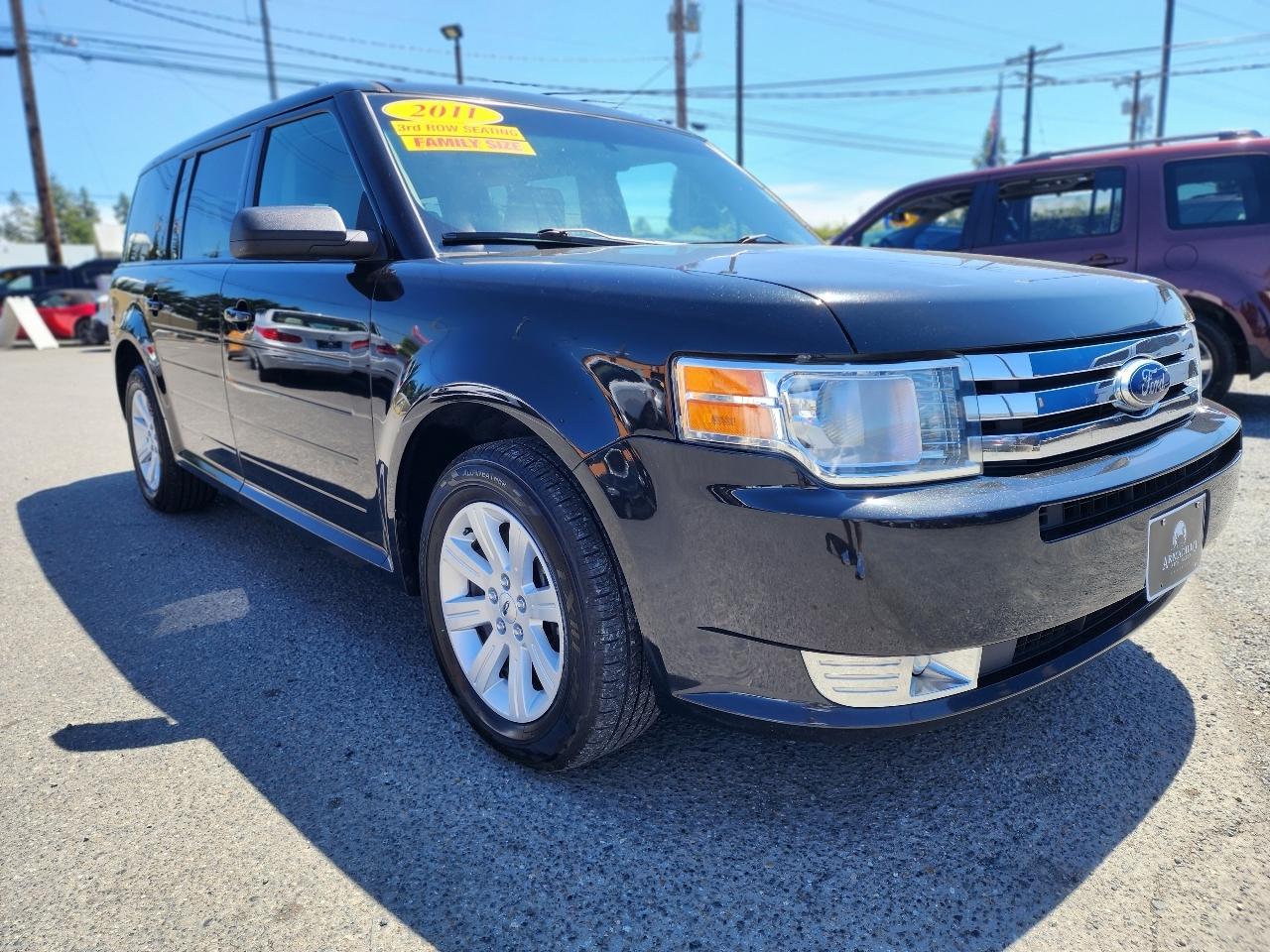 Ford Flex SE 2011