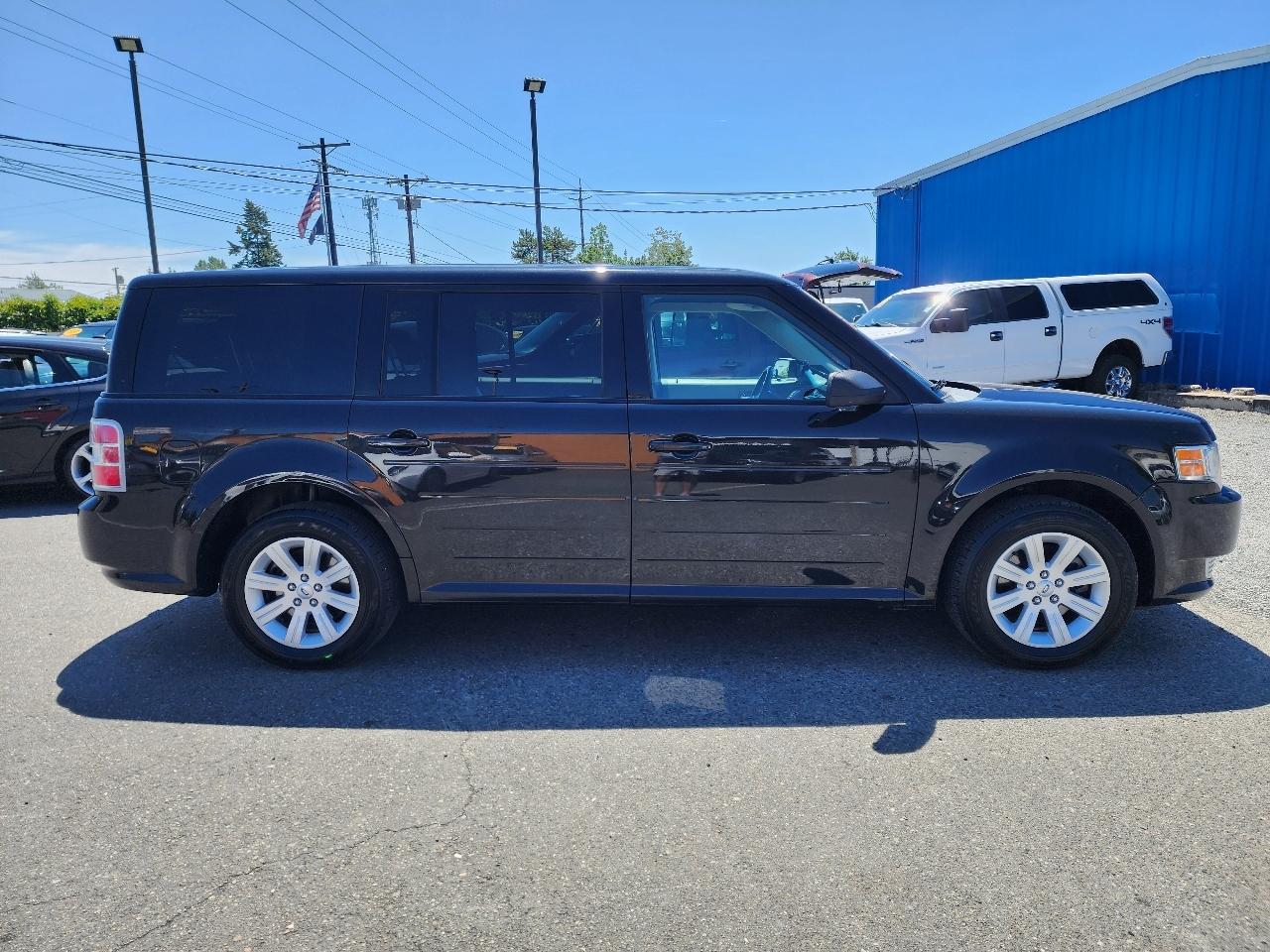 Ford Flex SE 2011