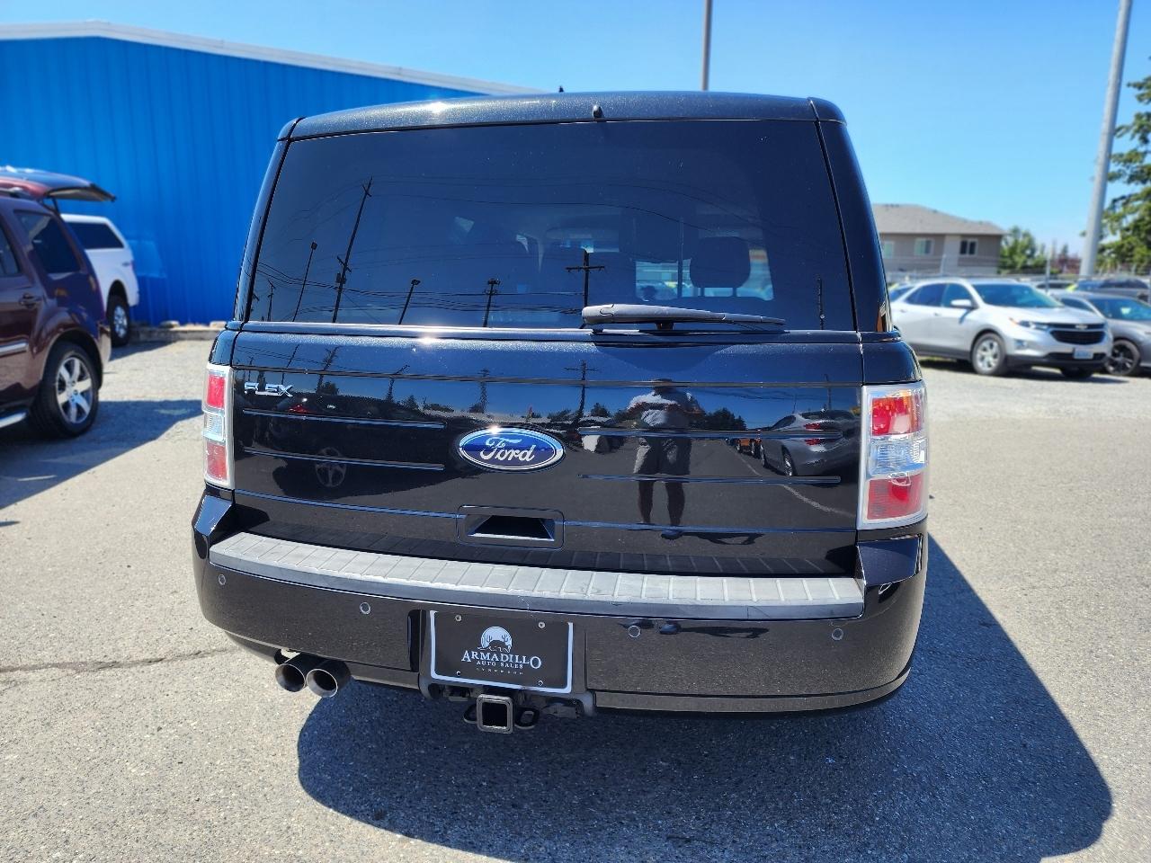 Ford Flex SE 2011