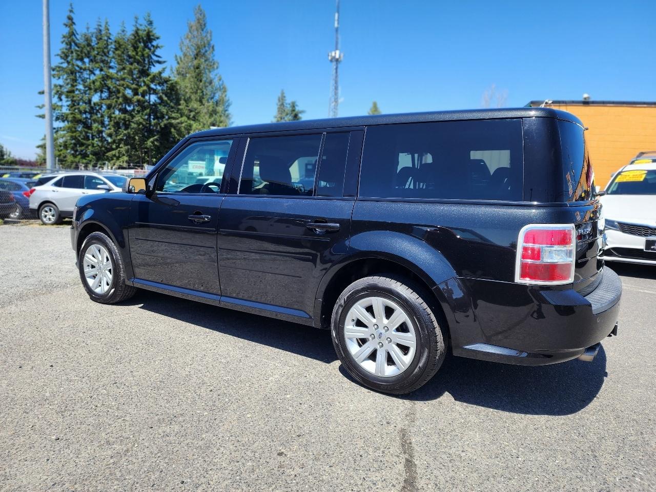 Ford Flex SE 2011