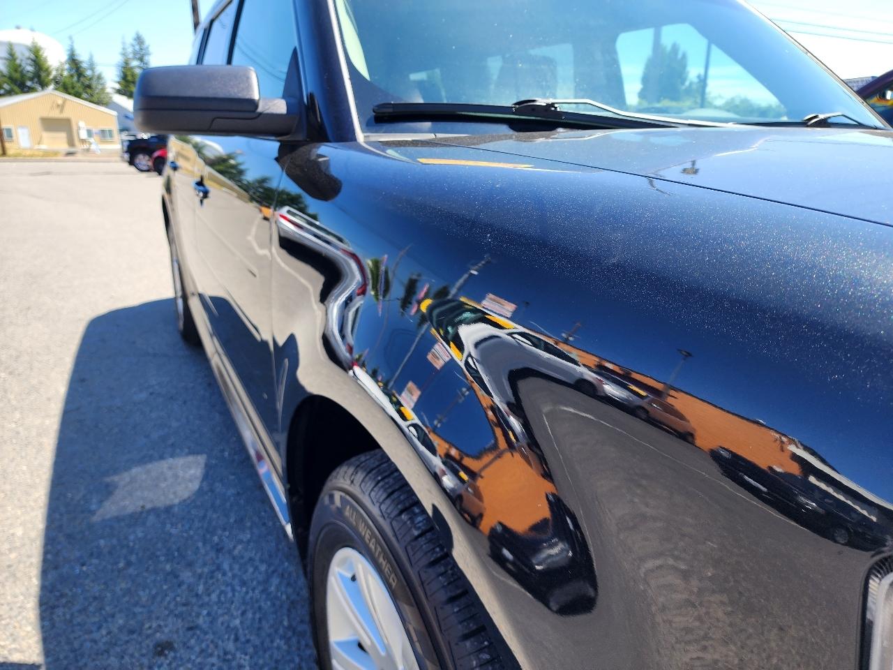 Ford Flex SE 2011