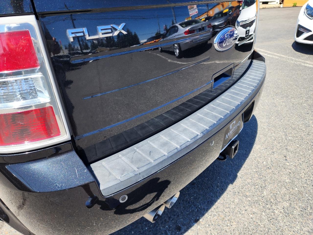 Ford Flex SE 2011