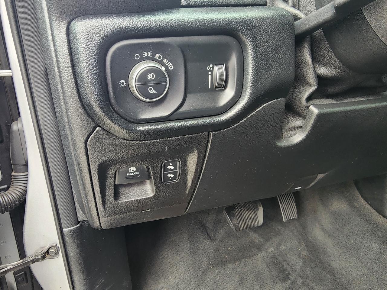 RAM 1500  2021