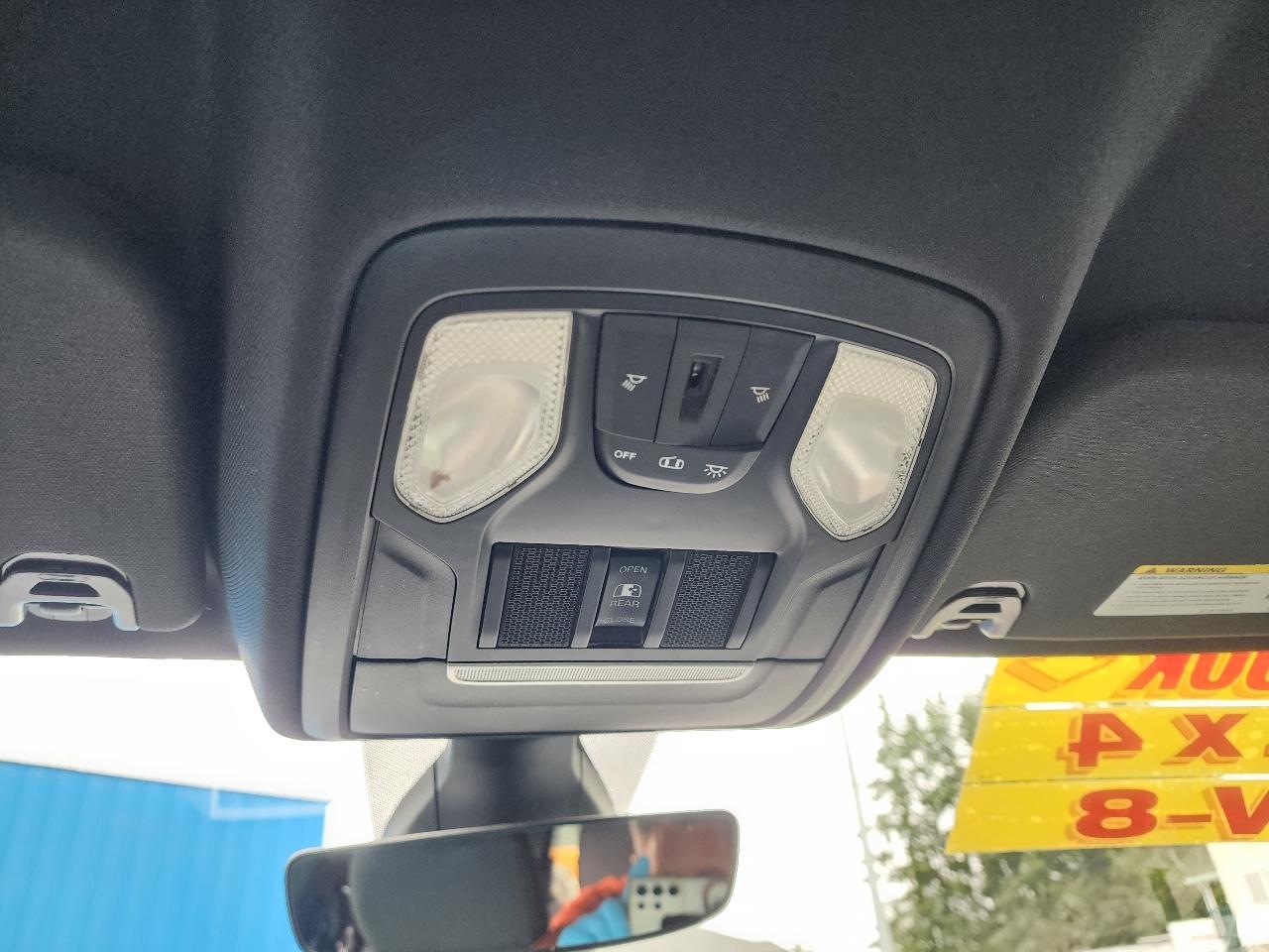 RAM 1500  2021