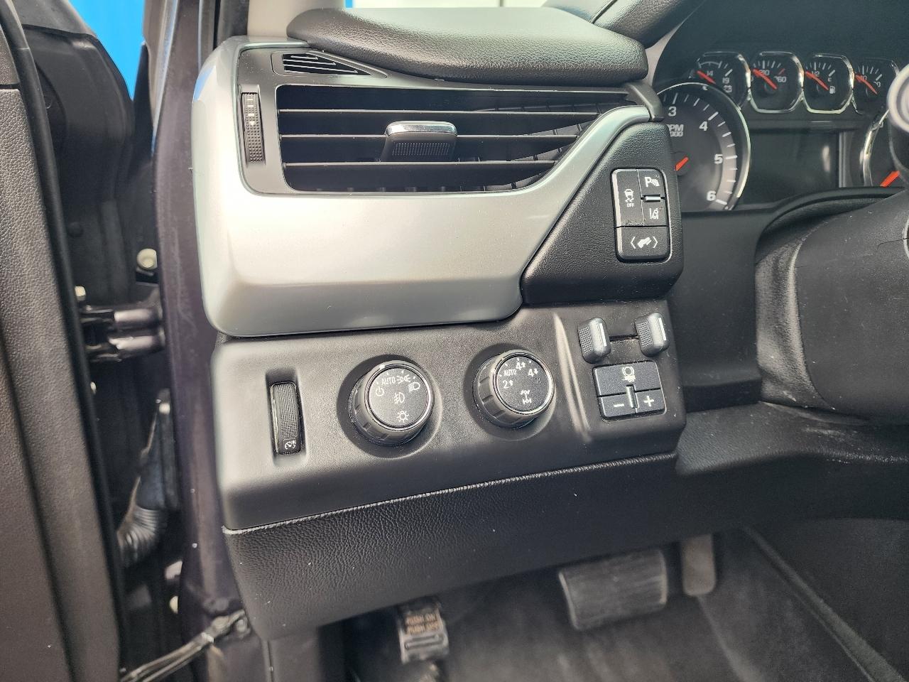 Chevrolet Tahoe LTZ 4WD 2015