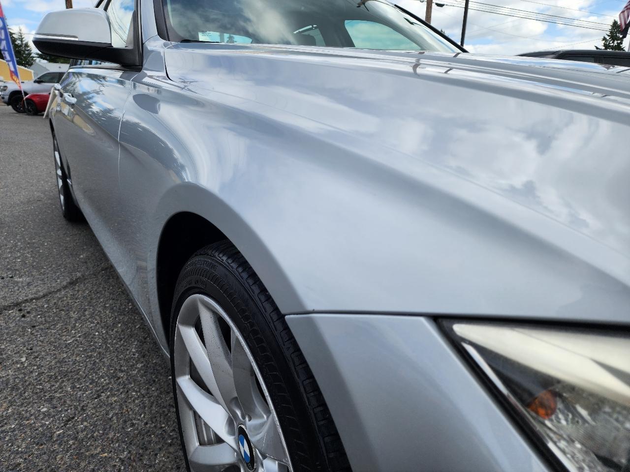 BMW 3 Series 328i 2012