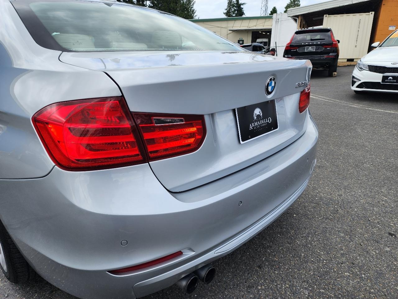 BMW 3 Series 328i 2012