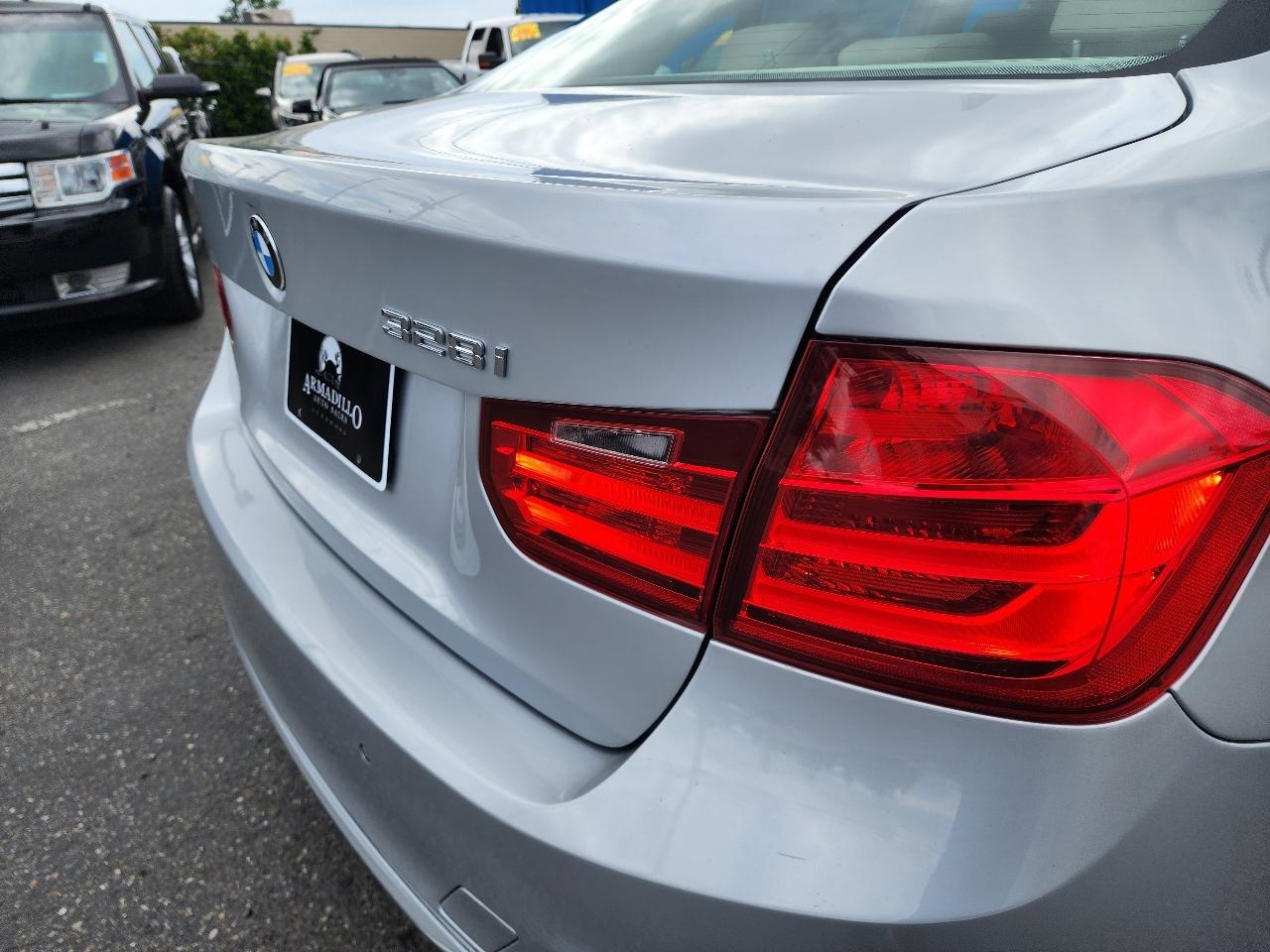 BMW 3 Series 328i 2012