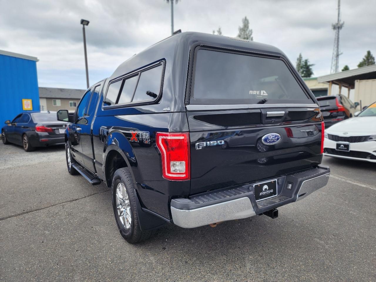 Ford F-150 4WD SuperCab 145" Lariat 2016