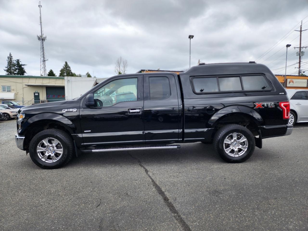 Ford F-150 4WD SuperCab 145" Lariat 2016