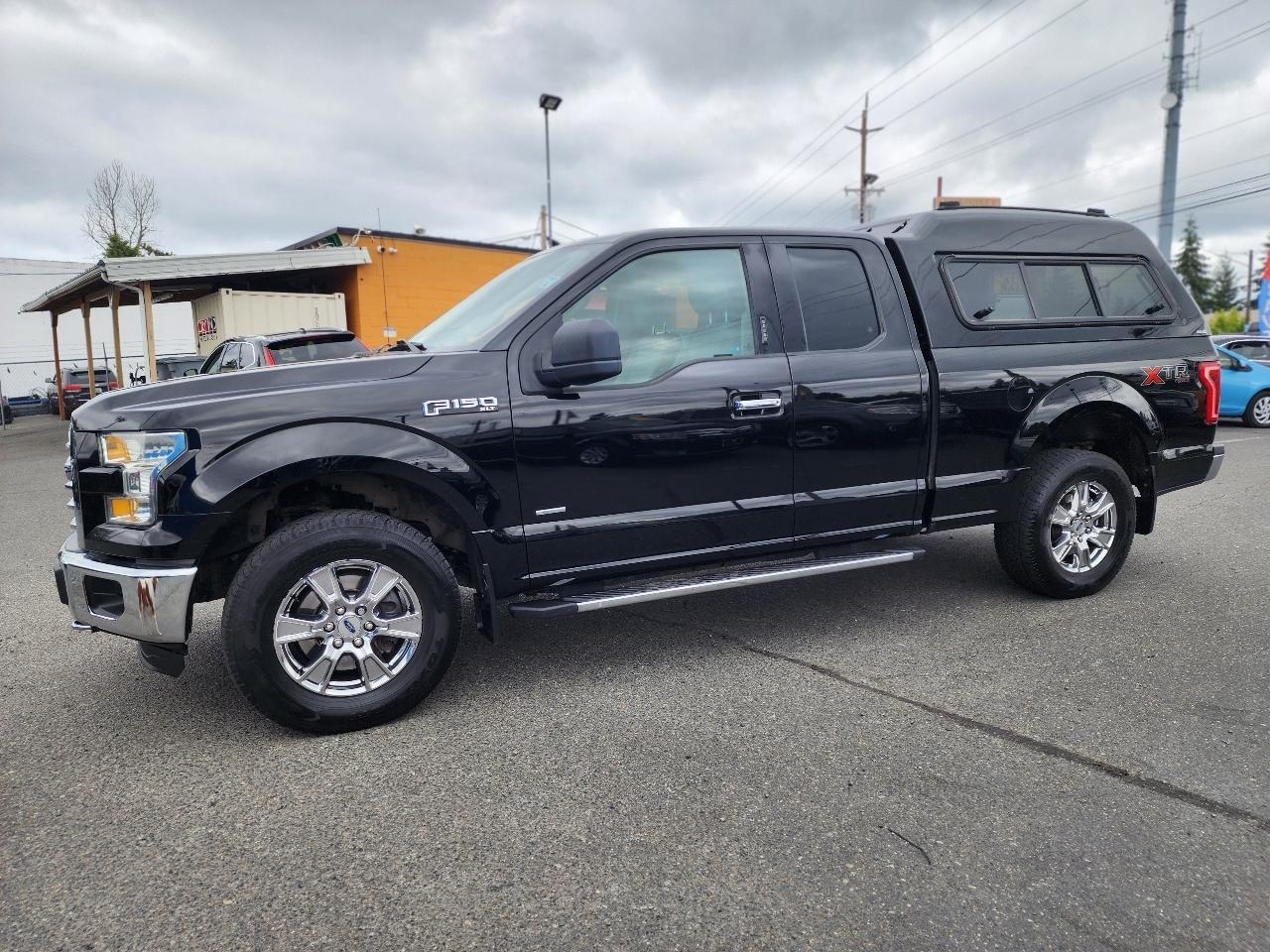 Ford F-150 4WD SuperCab 145" Lariat 2016