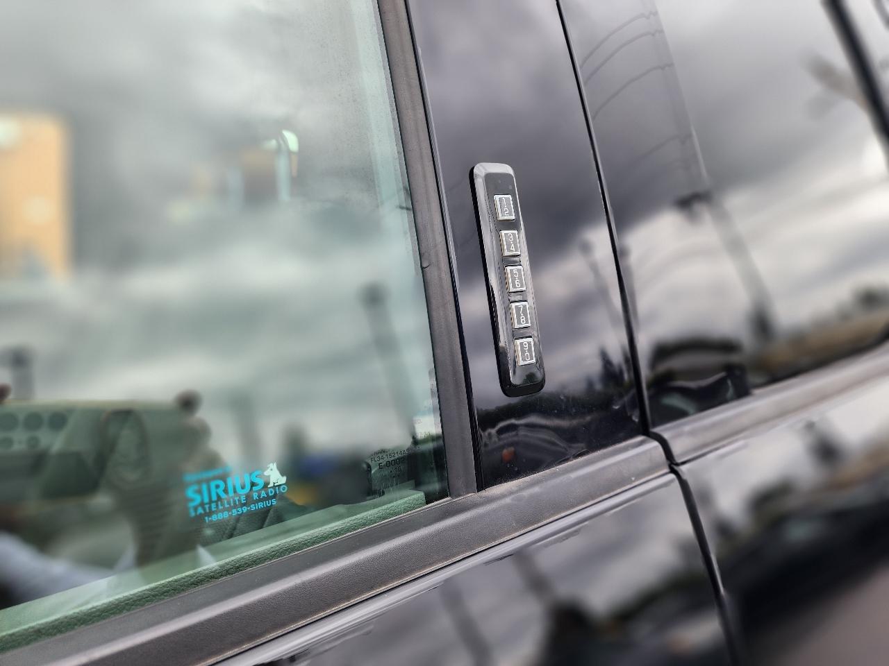 Ford F-150 4WD SuperCab 145" Lariat 2016