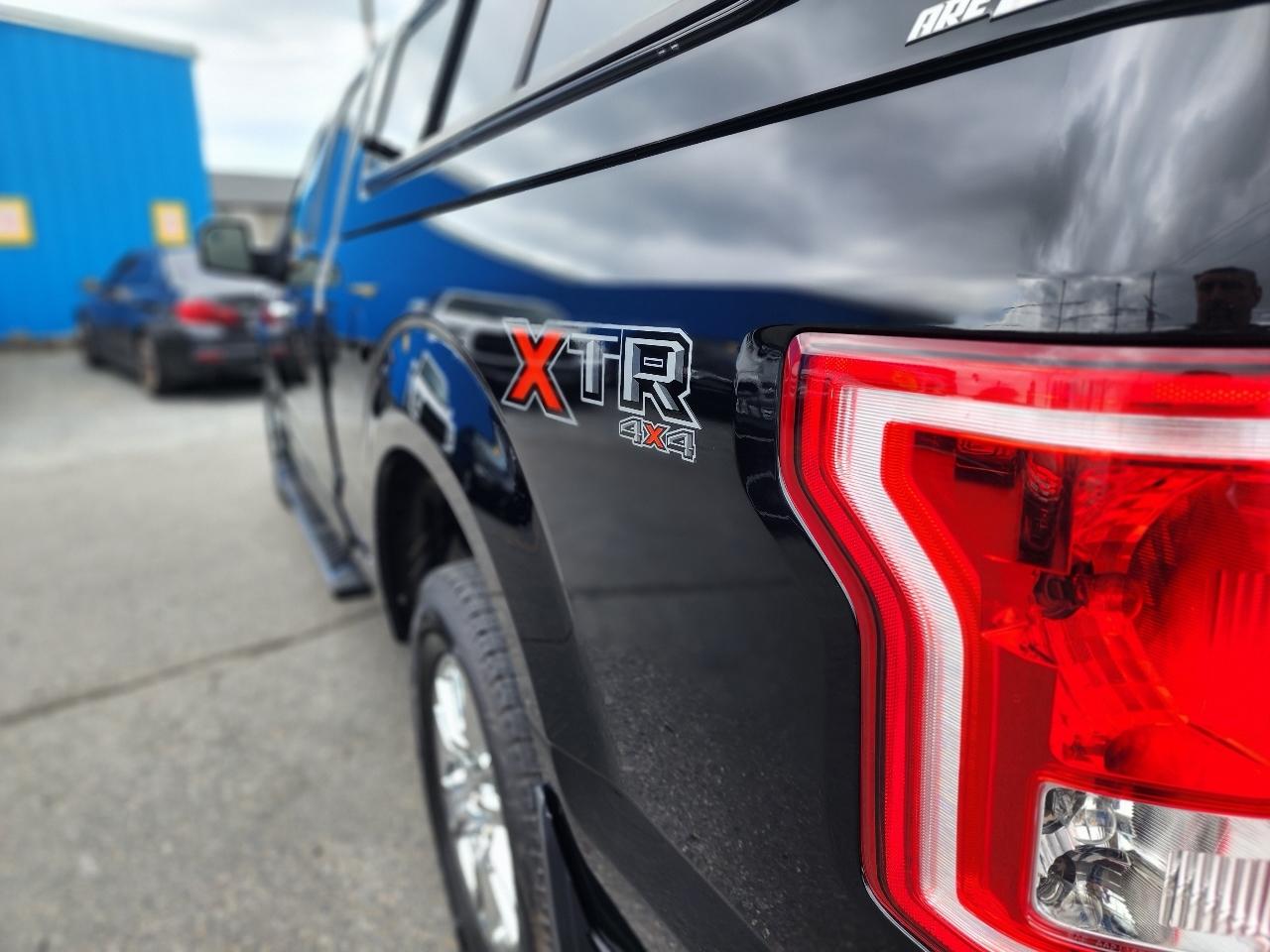 Ford F-150 4WD SuperCab 145" Lariat 2016