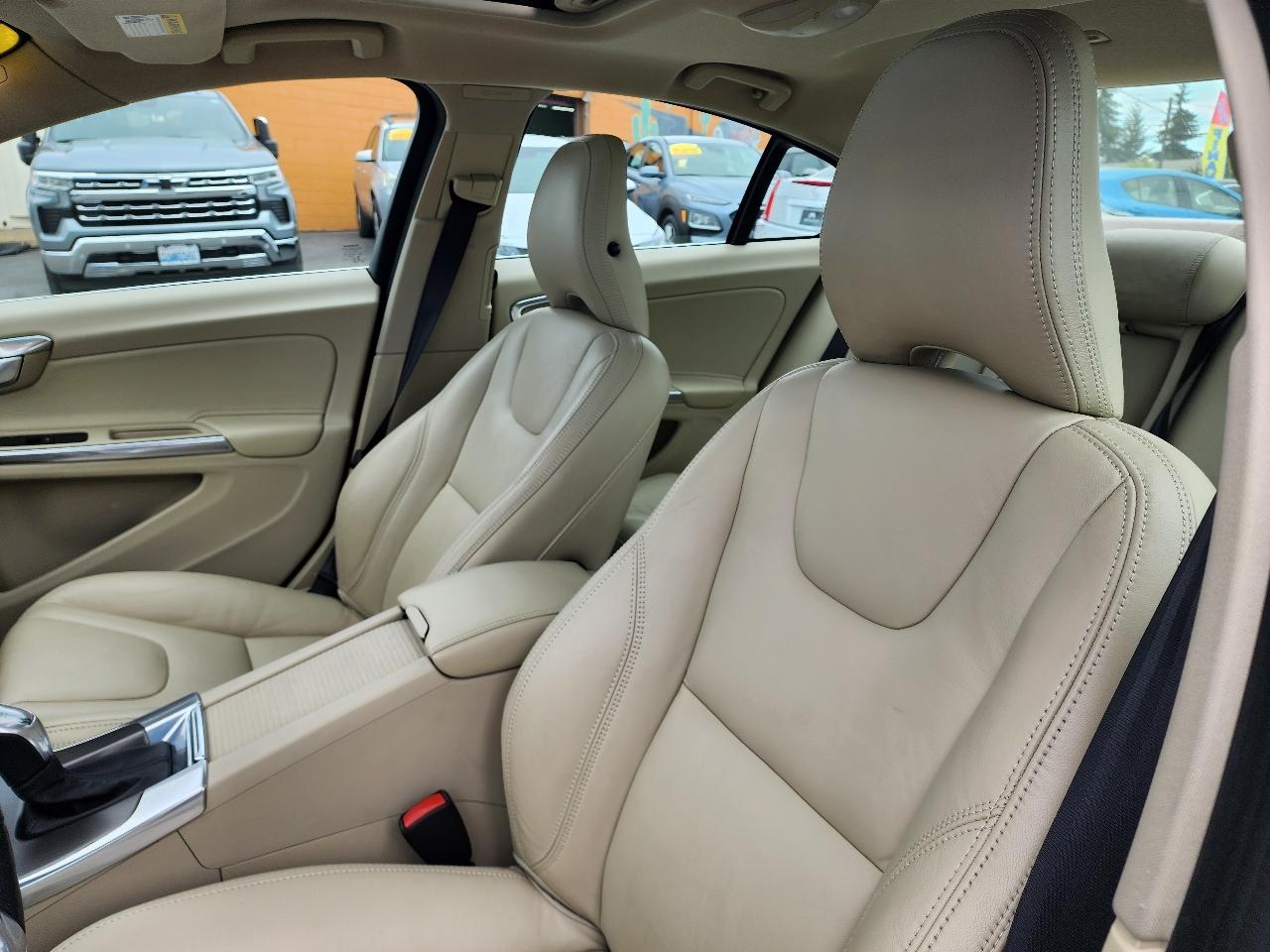 Volvo S60 4dr Sdn T5 AWD 2013