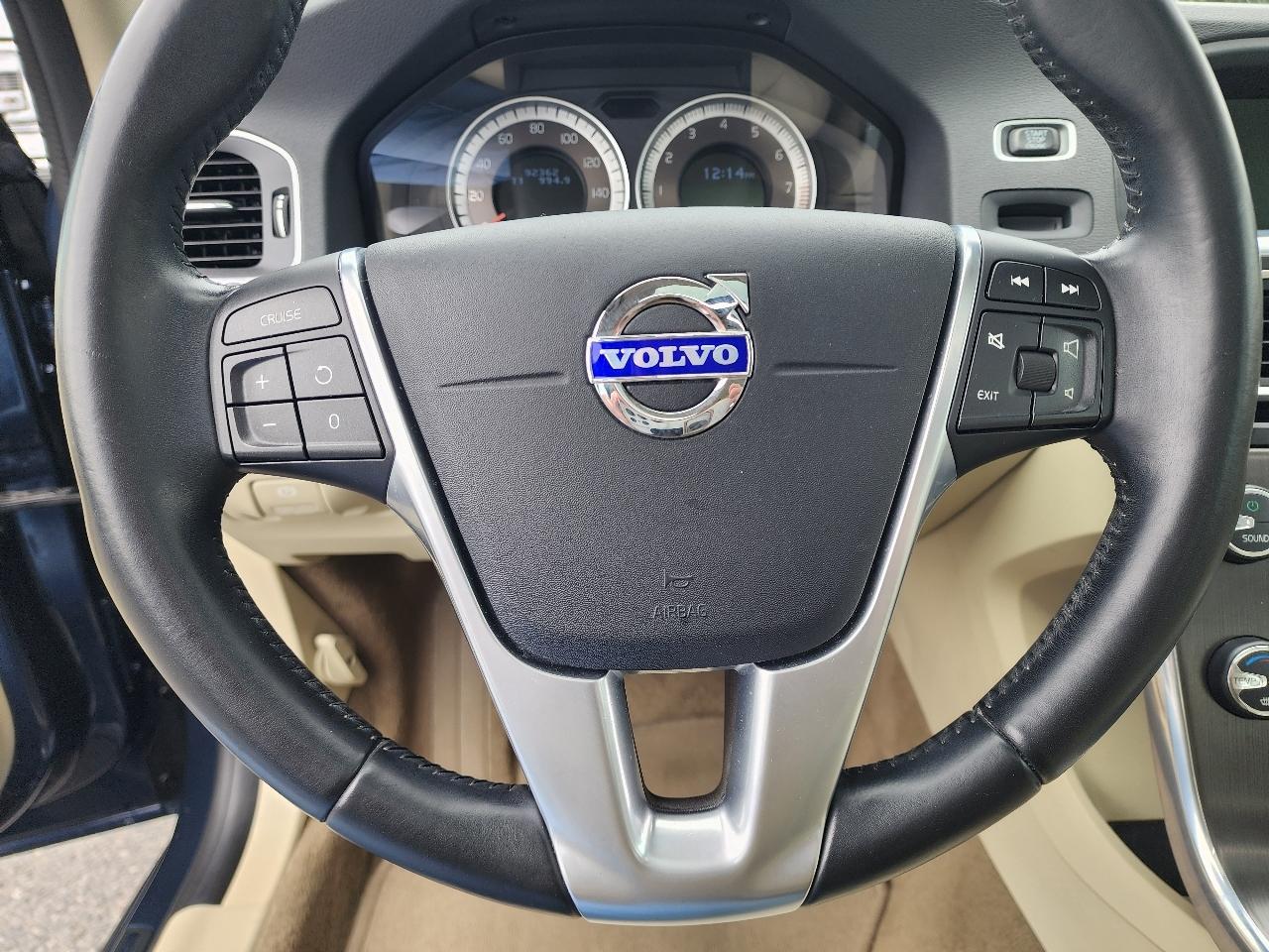 Volvo S60 4dr Sdn T5 AWD 2013