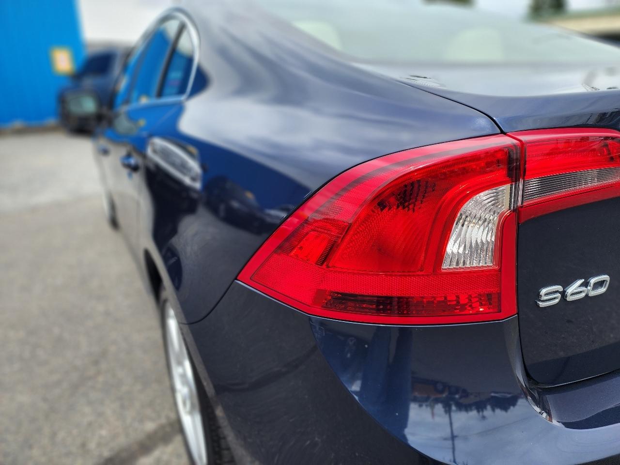Volvo S60 4dr Sdn T5 AWD 2013