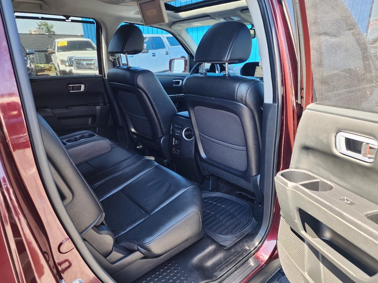 Honda Pilot Touring AWD 2012