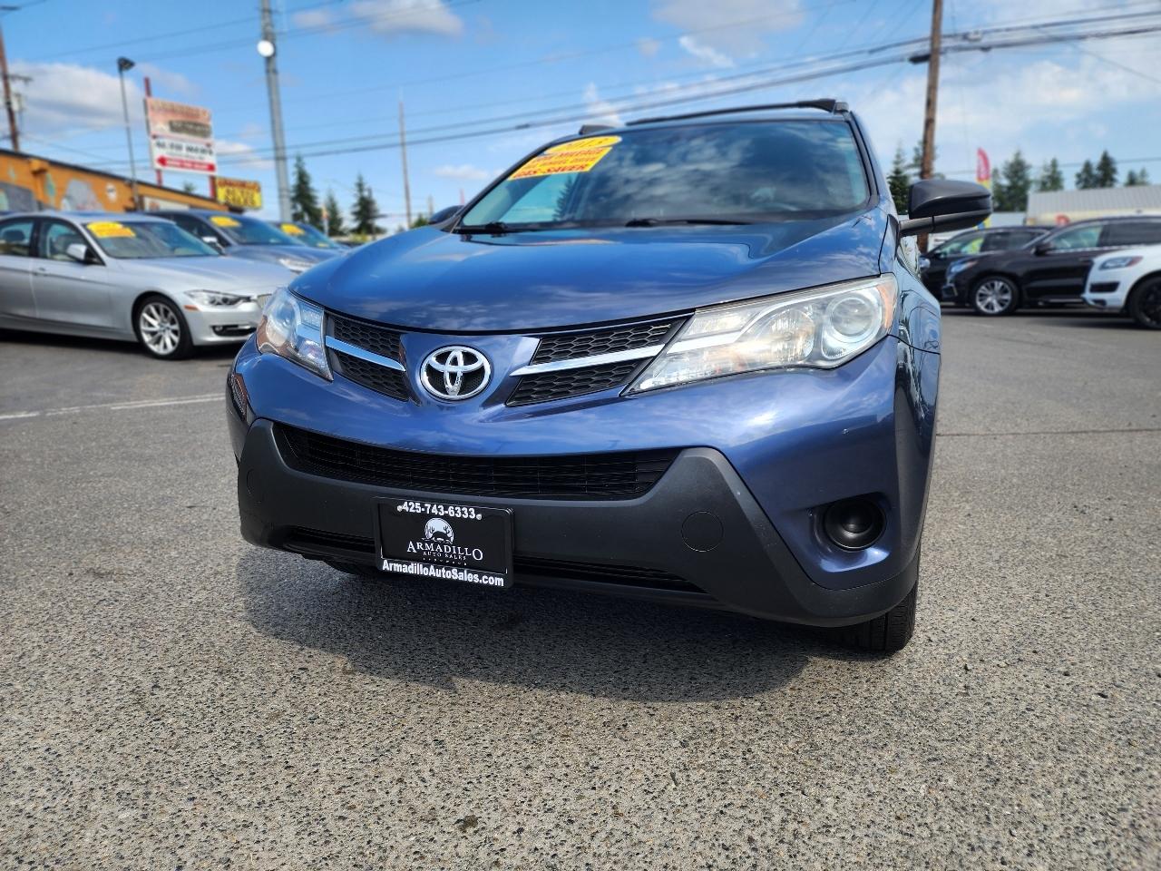 Toyota RAV4 LE 2013