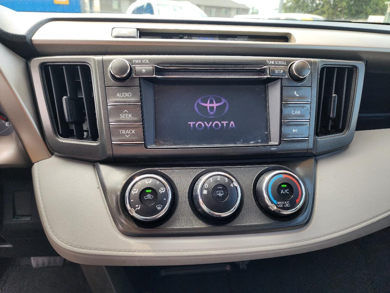 Toyota RAV4 LE 2013