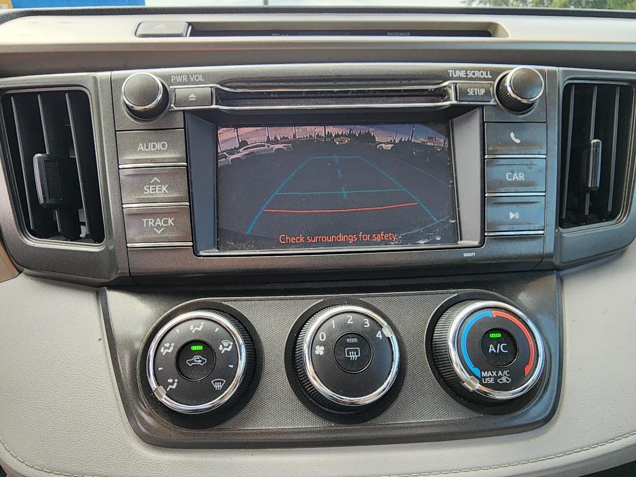 Toyota RAV4 LE 2013
