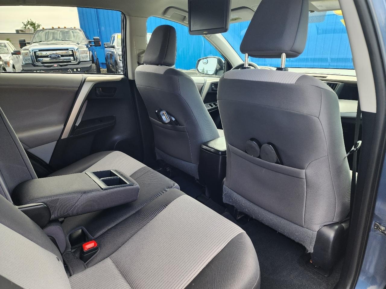 Toyota RAV4 LE 2013