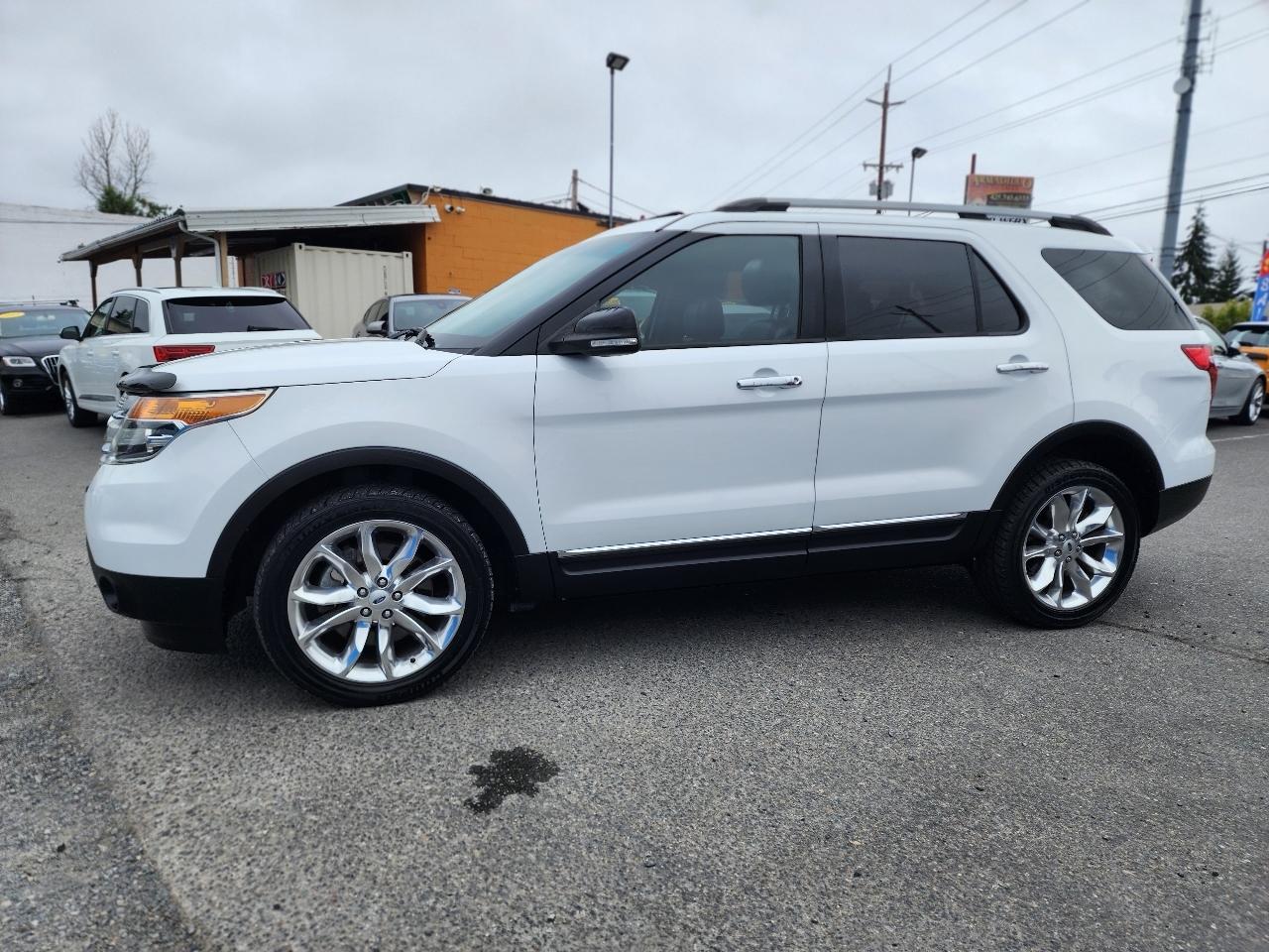 Ford Explorer 4WD 4dr XLT 2014