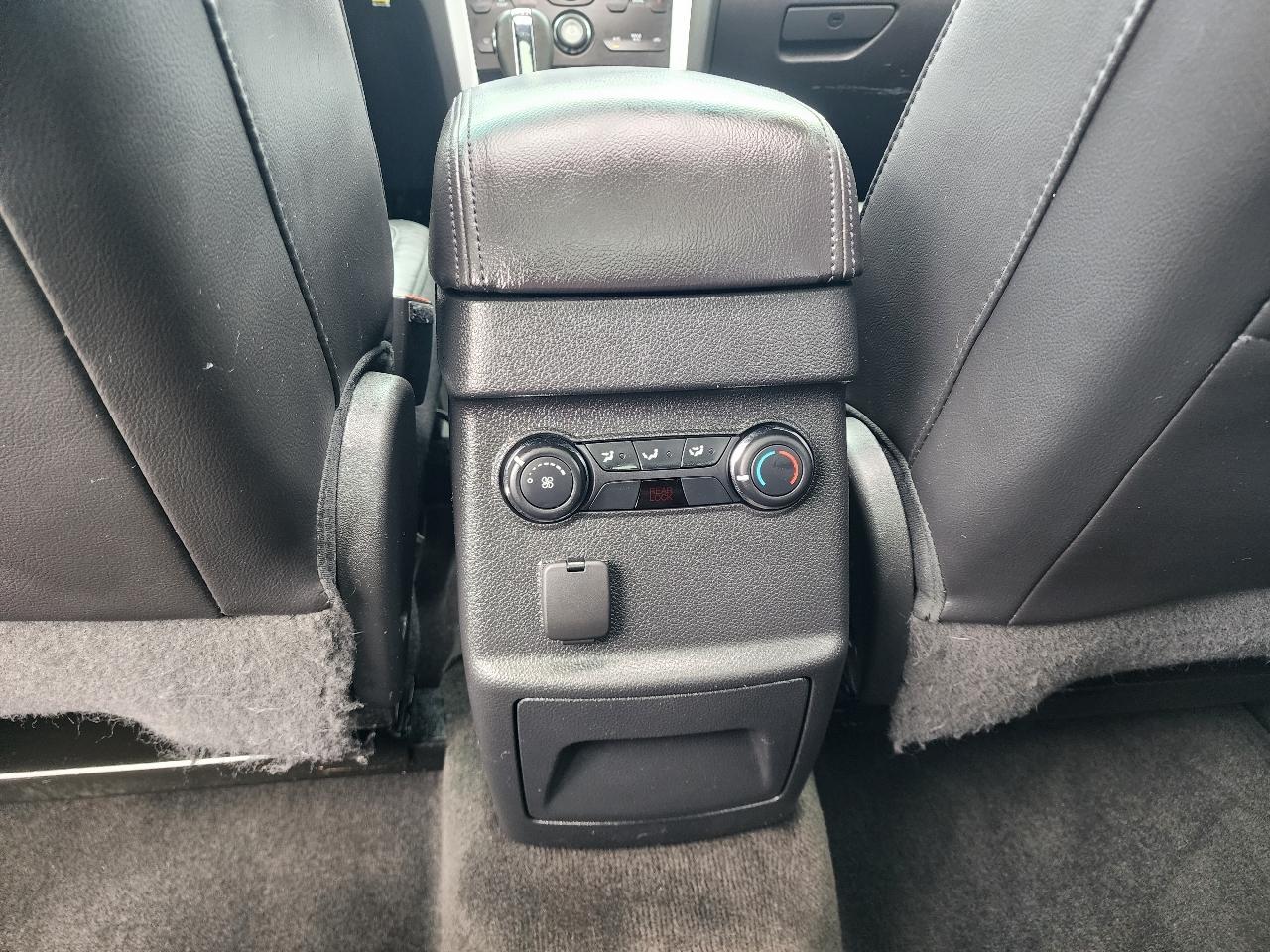 Ford Explorer 4WD 4dr XLT 2014