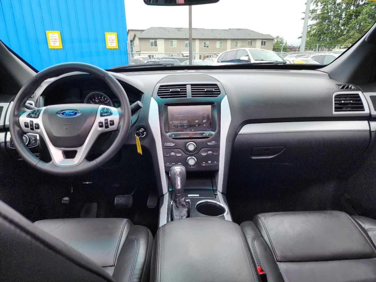 Ford Explorer 4WD 4dr XLT 2014