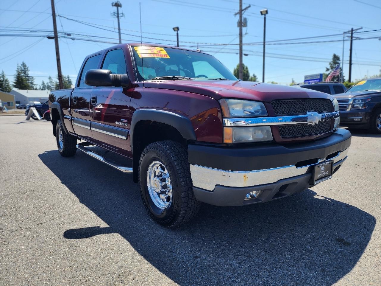 Chevrolet Silverado 2500HD Crew Cab 153" WB 4WD 2003