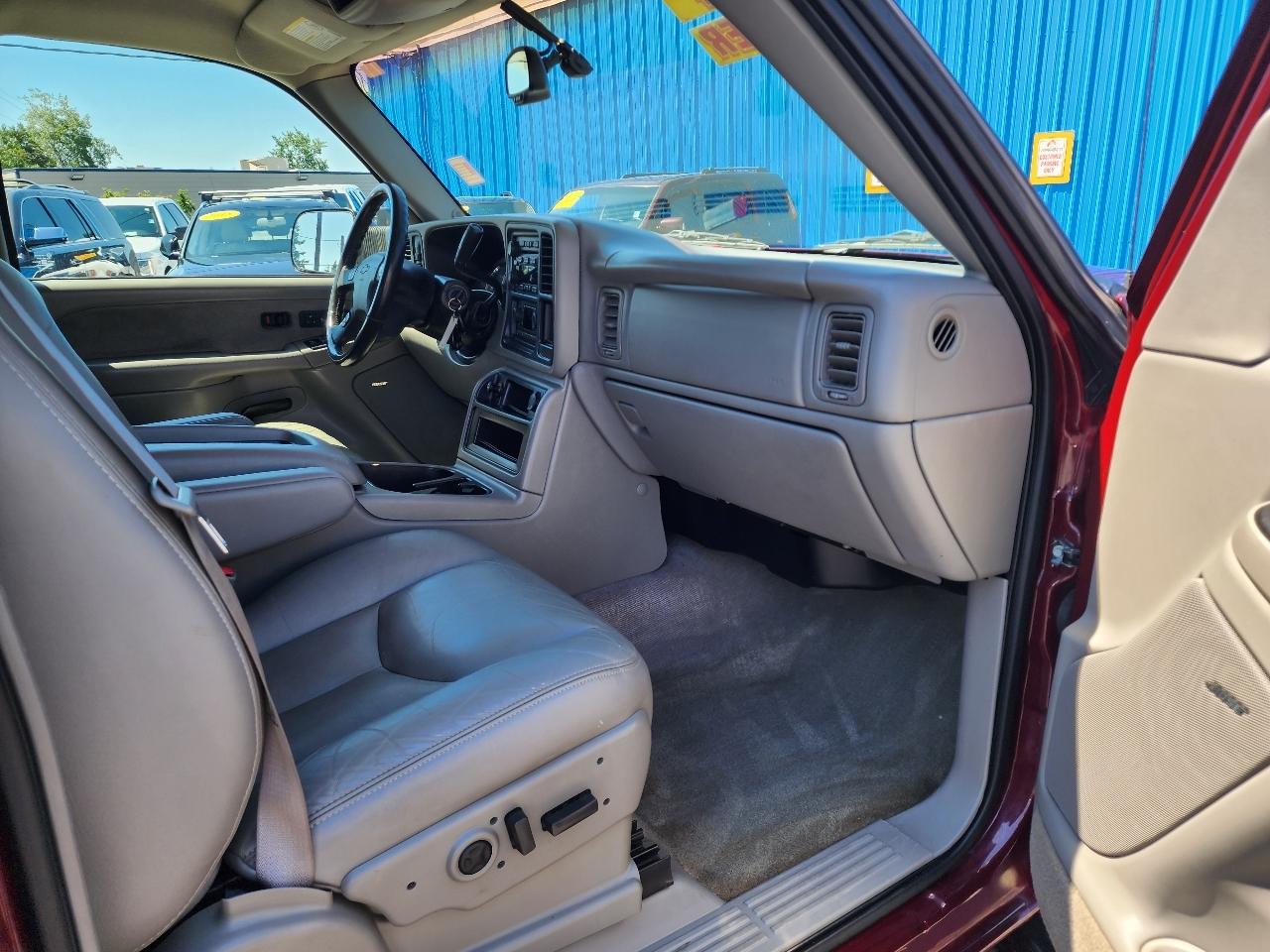 Chevrolet Silverado 2500HD Crew Cab 153" WB 4WD 2003