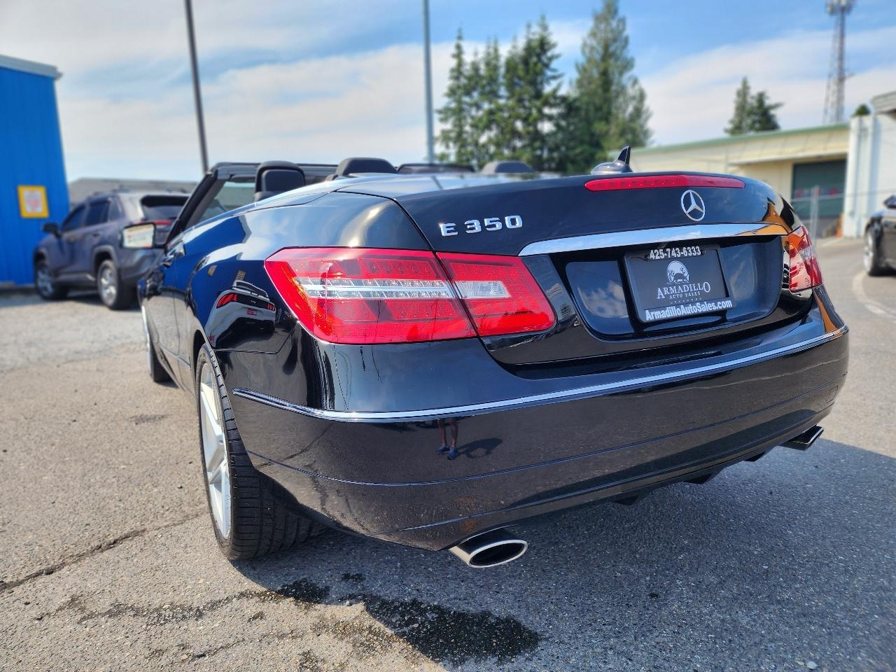 Mercedes-Benz E-Class 2dr Cabriolet E 350 RWD 2011