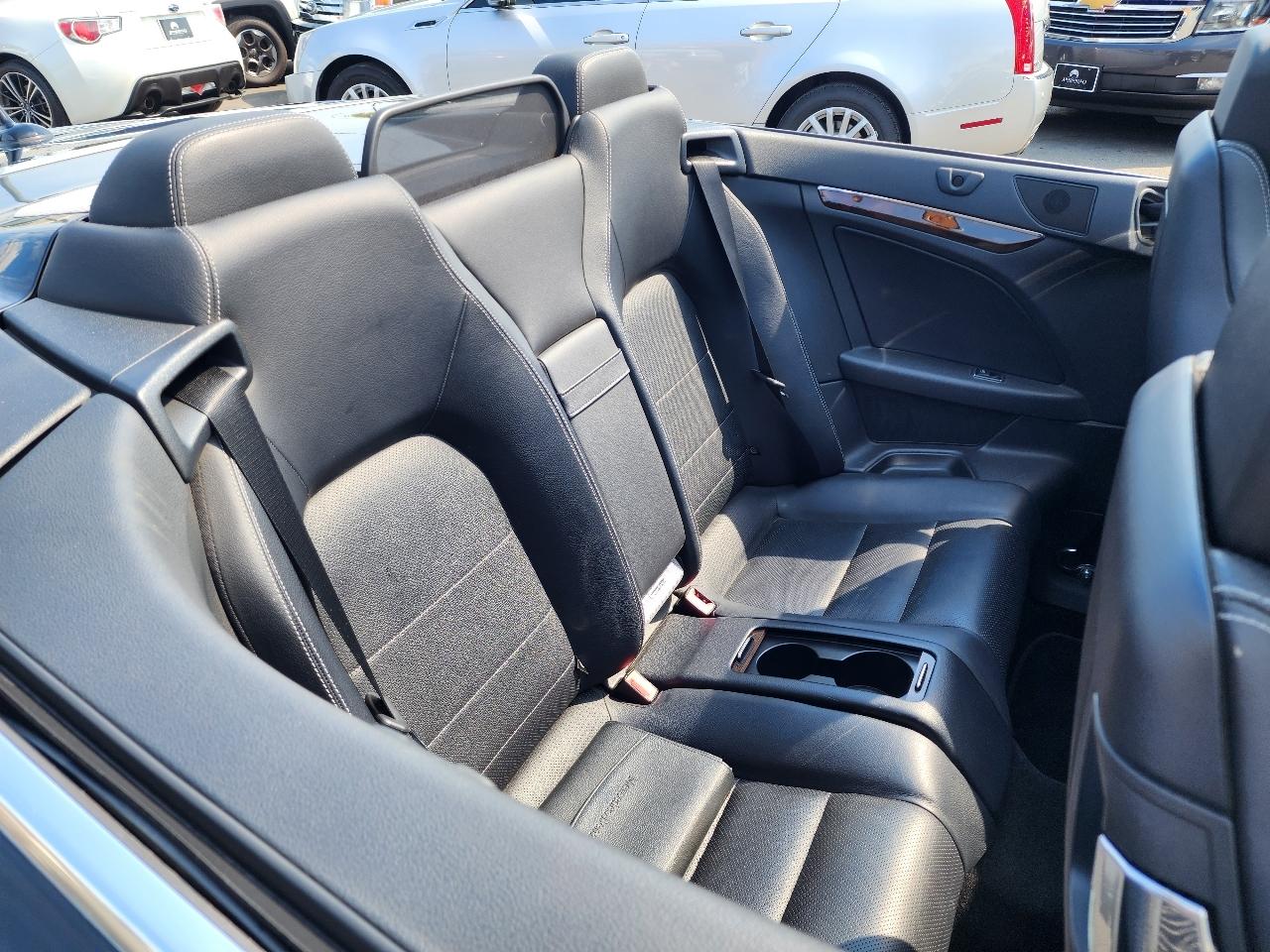 Mercedes-Benz E-Class 2dr Cabriolet E 350 RWD 2011