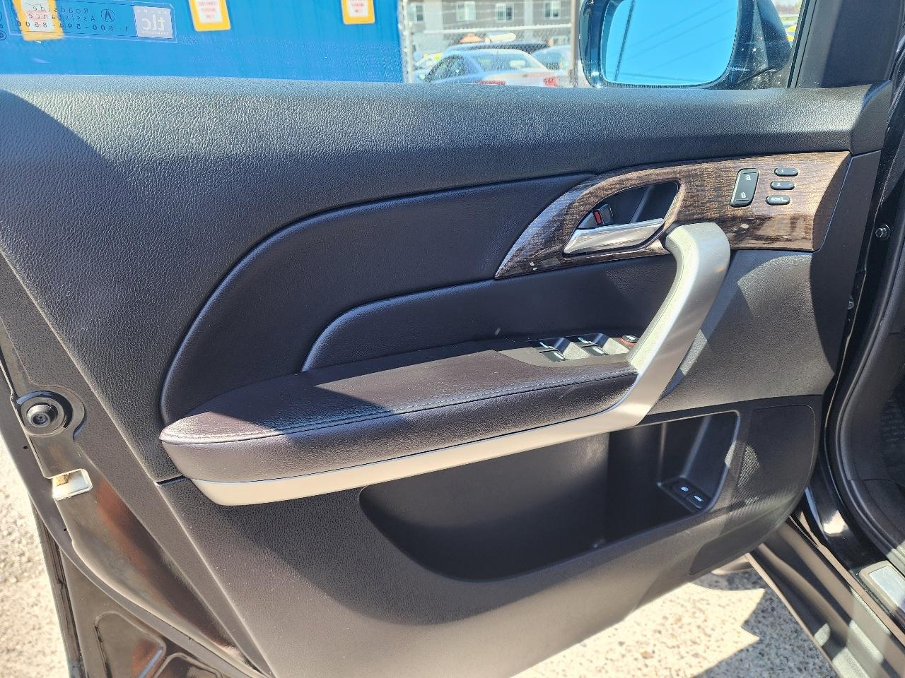 Acura MDX  2013