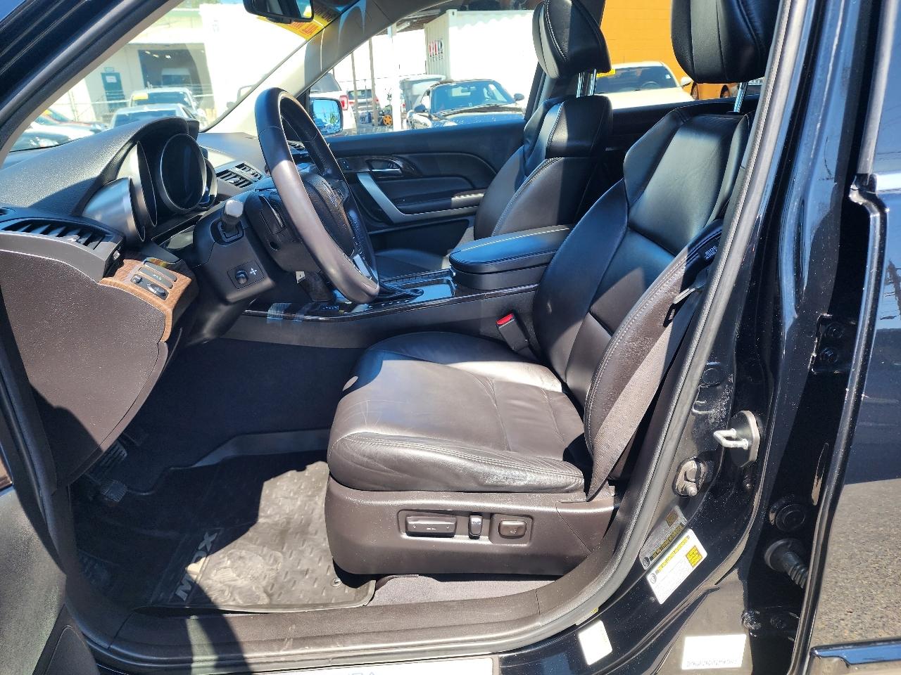 Acura MDX  2013