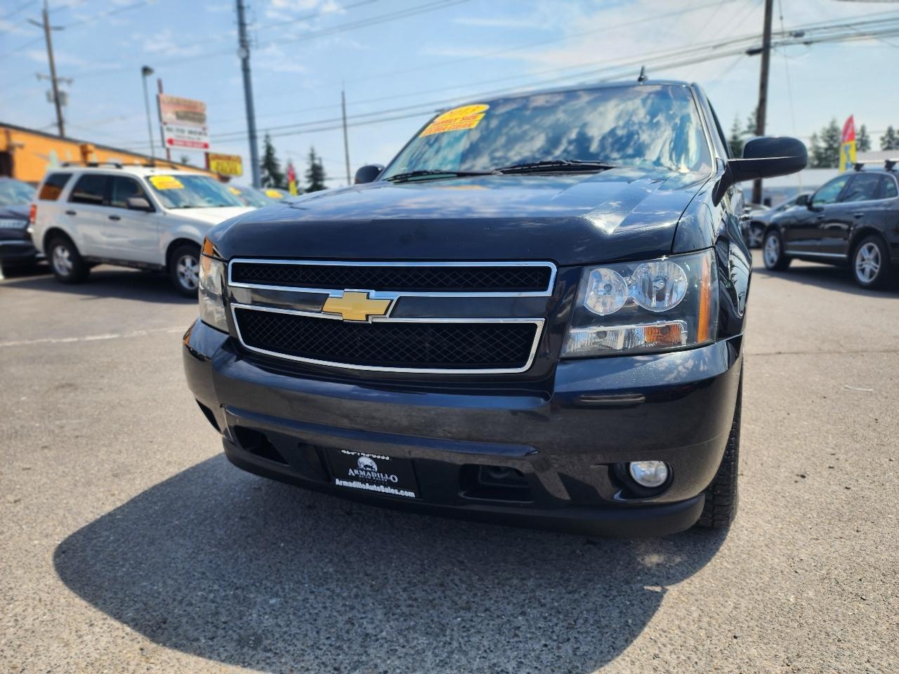 Chevrolet Suburban LT 1500 4WD 2013