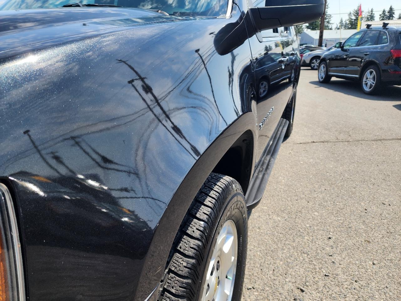 Chevrolet Suburban LT 1500 4WD 2013