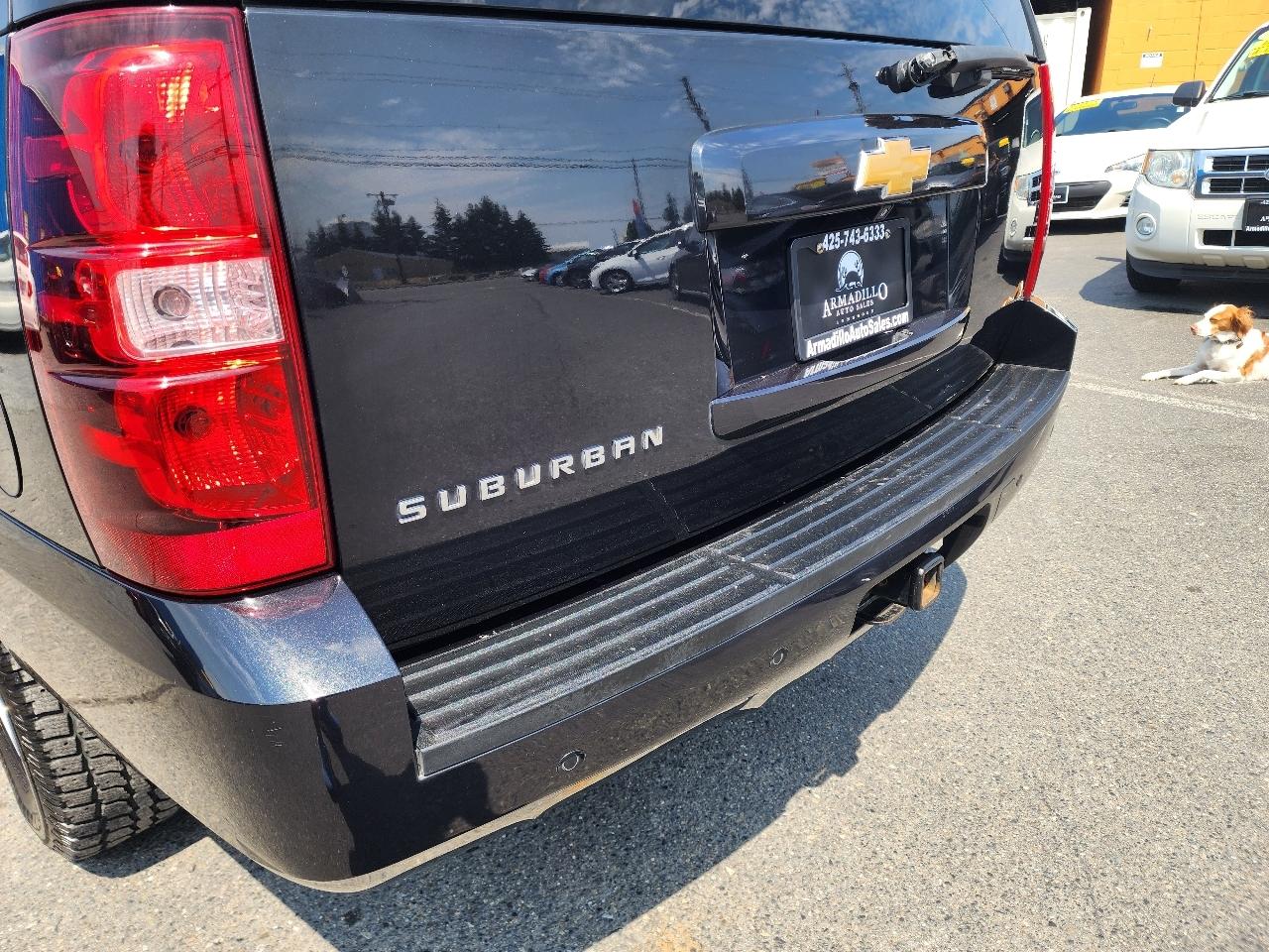 Chevrolet Suburban LT 1500 4WD 2013