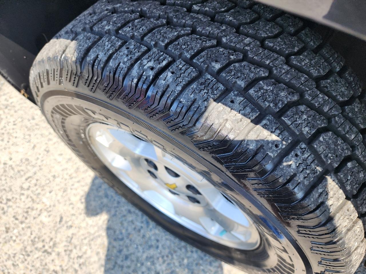 Chevrolet Suburban LT 1500 4WD 2013