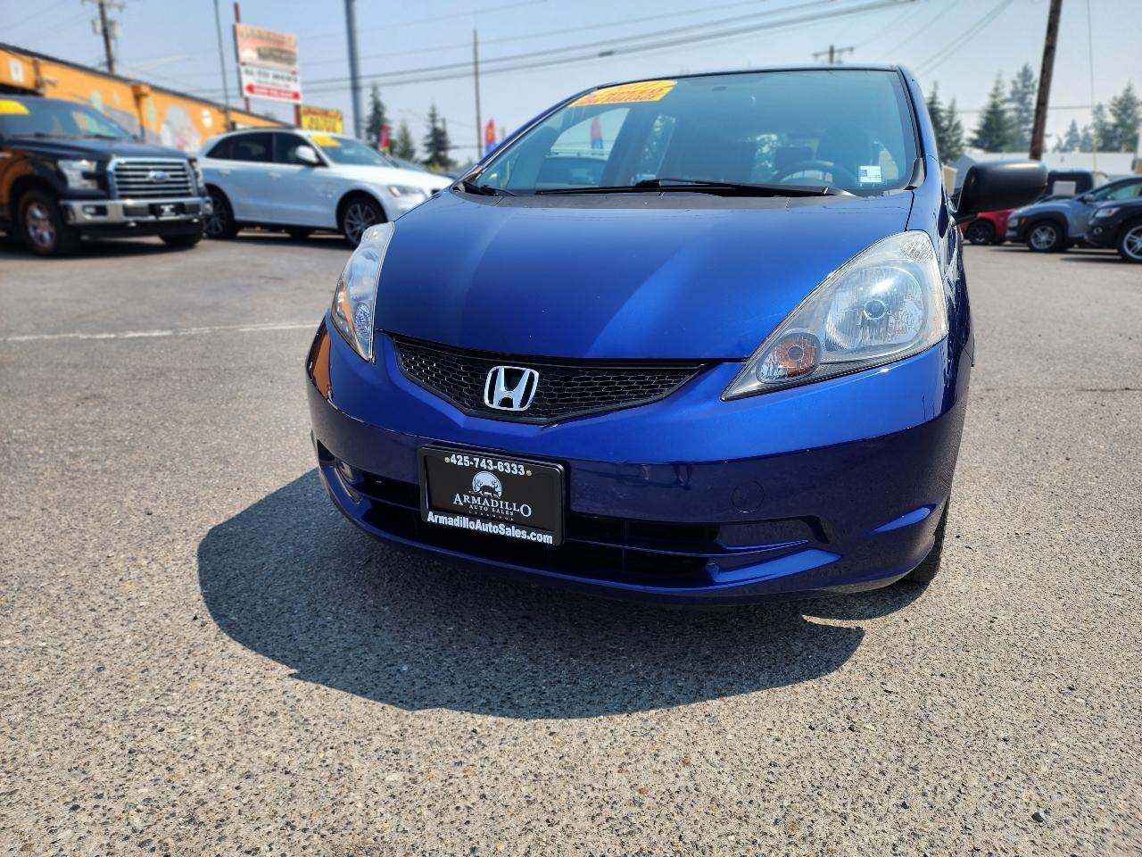 Honda Fit 5dr HB Man 2011