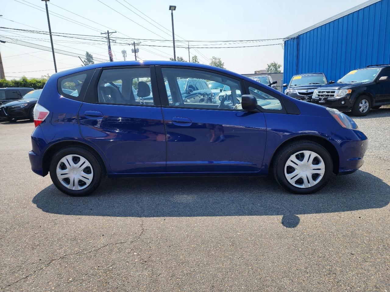 Honda Fit 5dr HB Man 2011