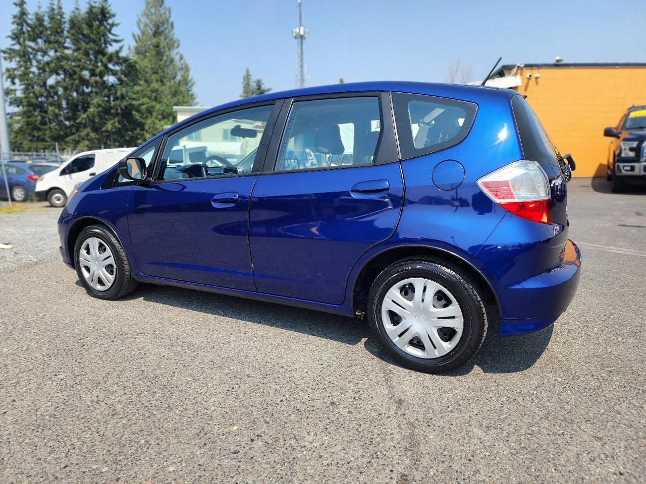 Honda Fit 5dr HB Man 2011