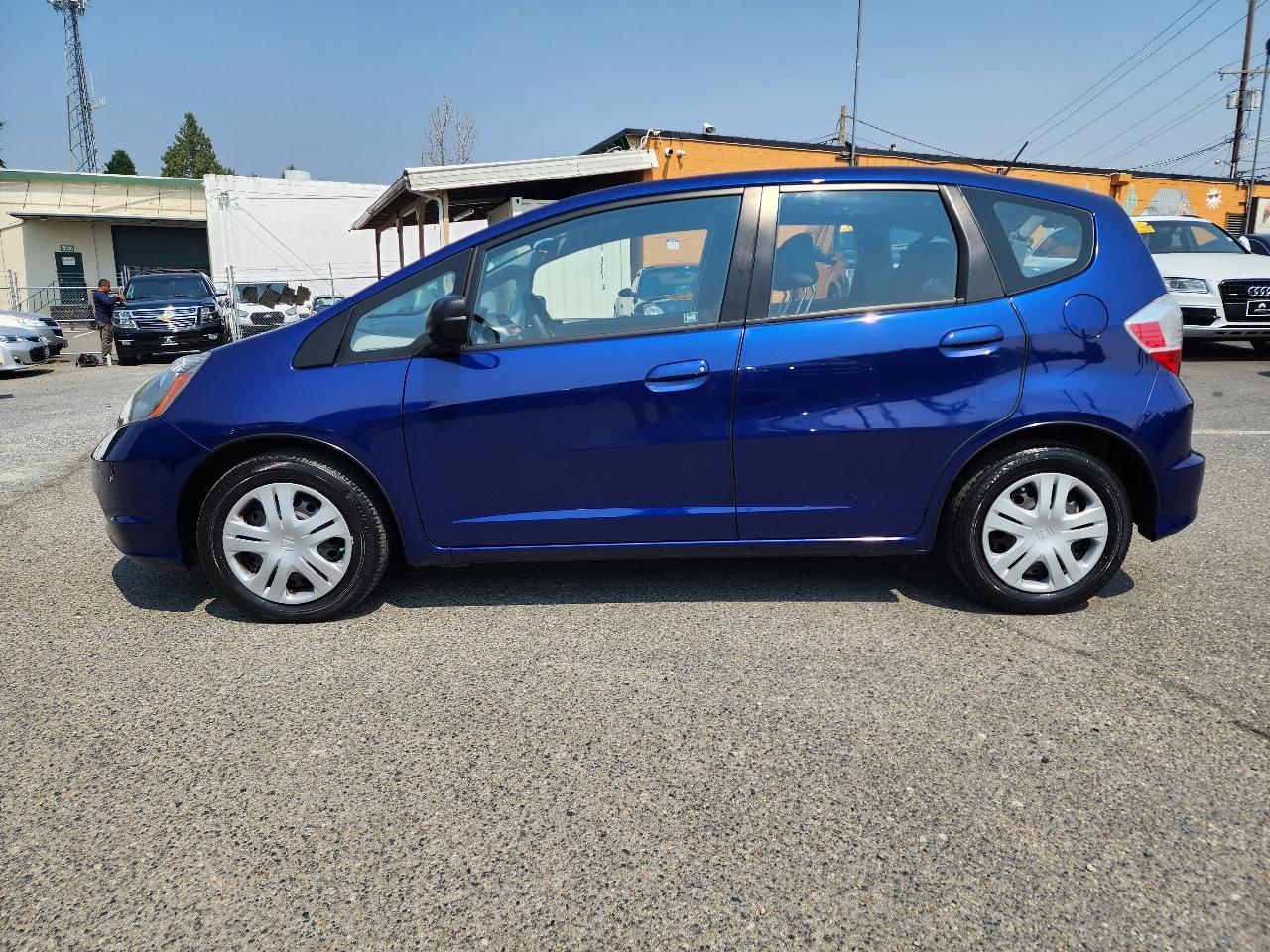 Honda Fit 5dr HB Man 2011
