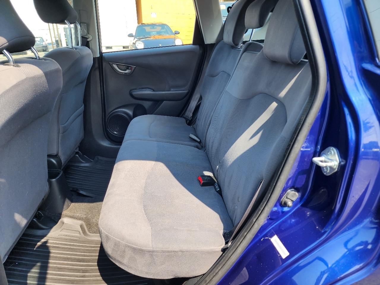 Honda Fit 5dr HB Man 2011