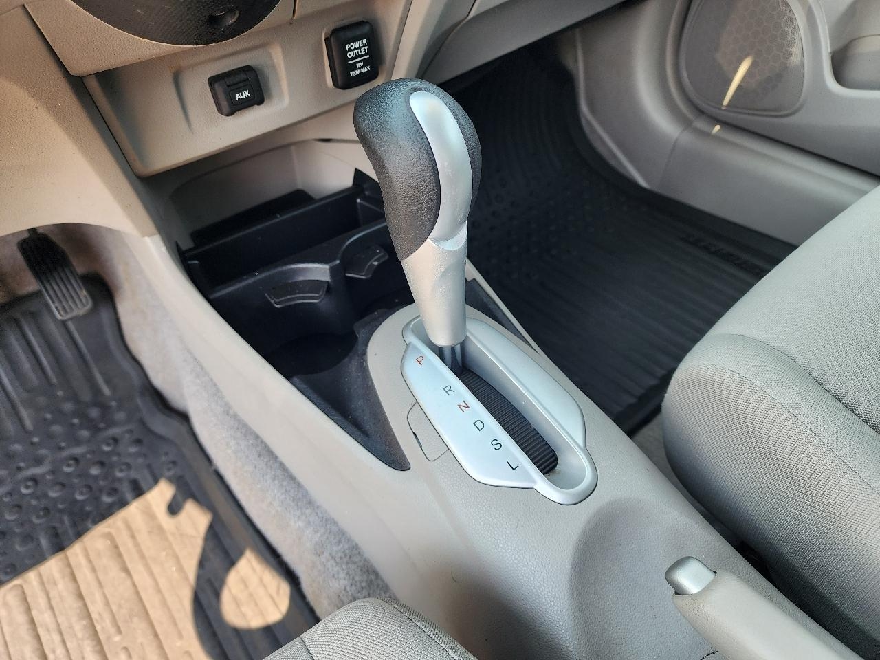 Honda Insight 5dr CVT 2013