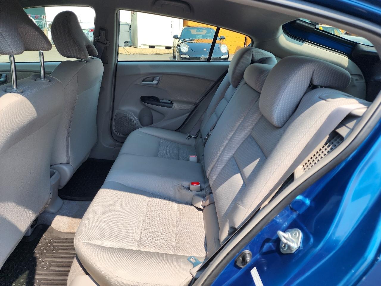 Honda Insight 5dr CVT 2013