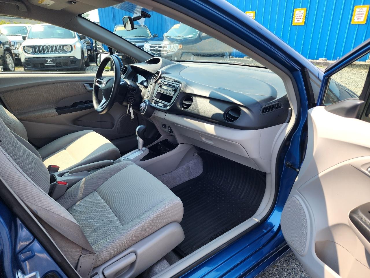 Honda Insight 5dr CVT 2013