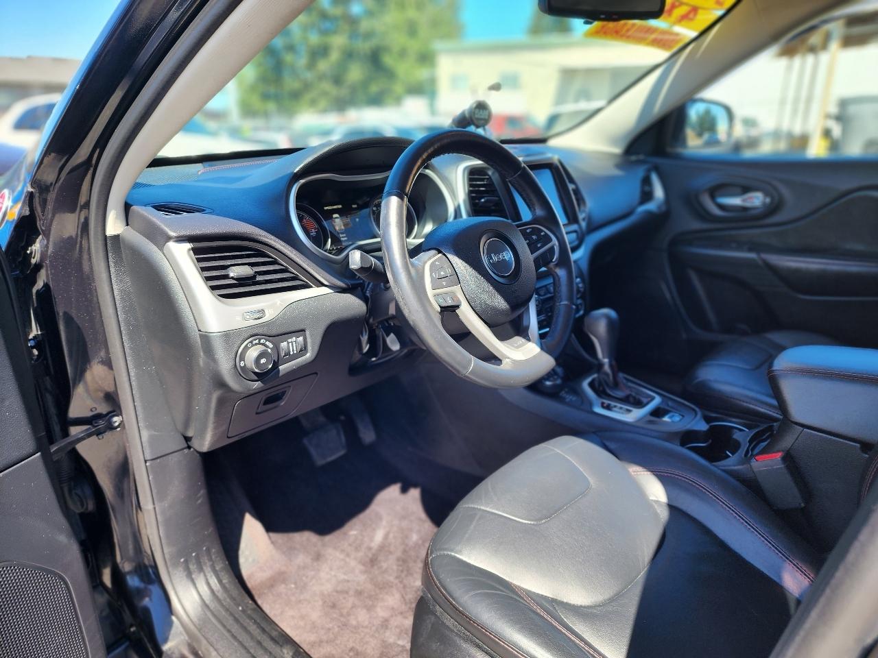 Jeep Cherokee Trailhawk 4WD 2016