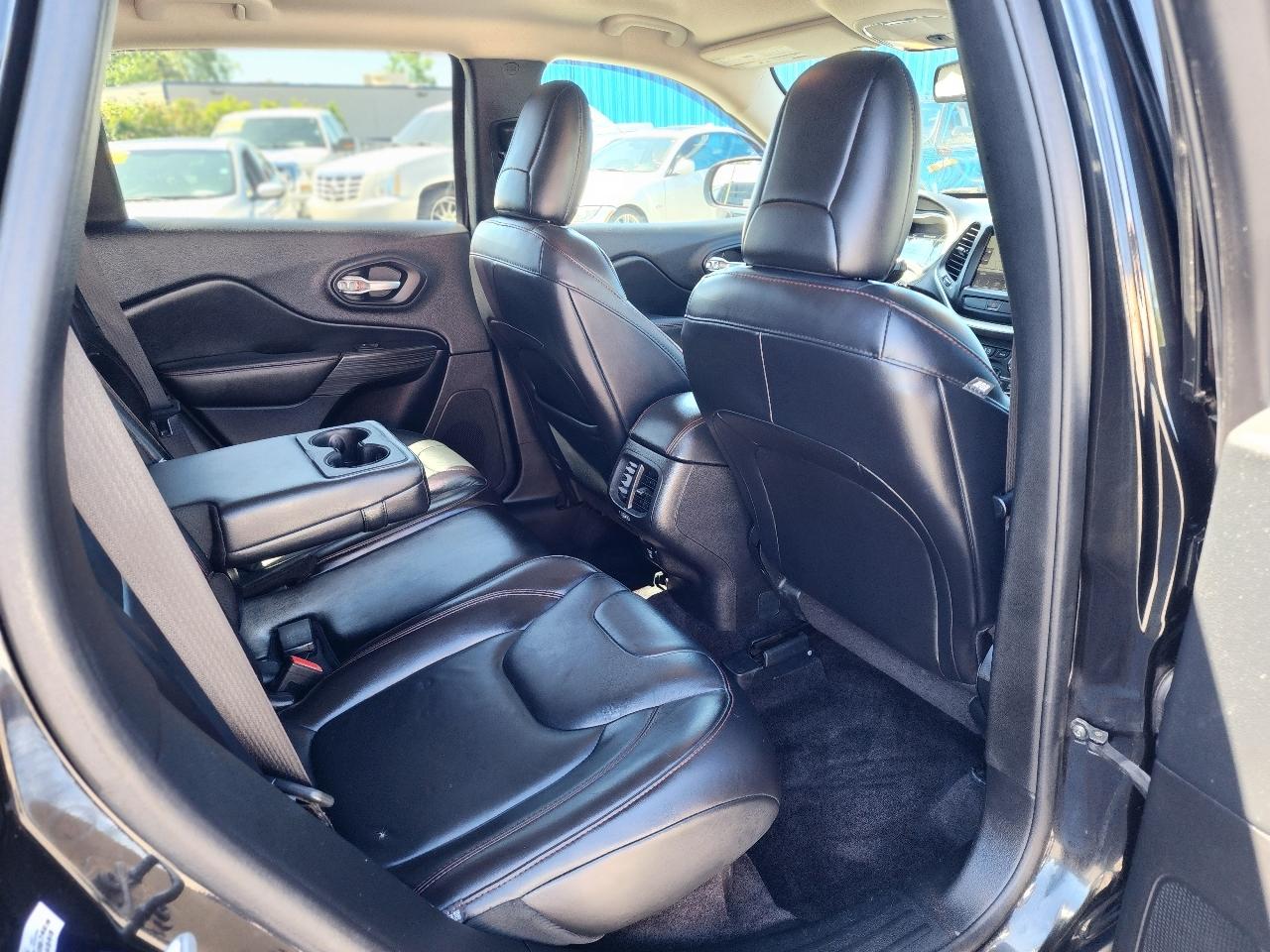 Jeep Cherokee Trailhawk 4WD 2016