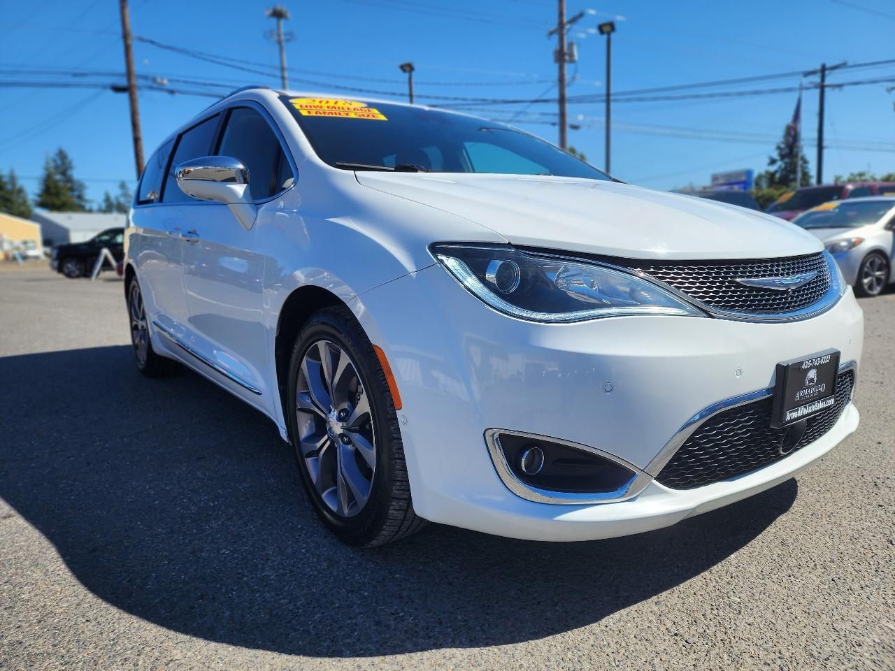 Chrysler Pacifica Limited 2018