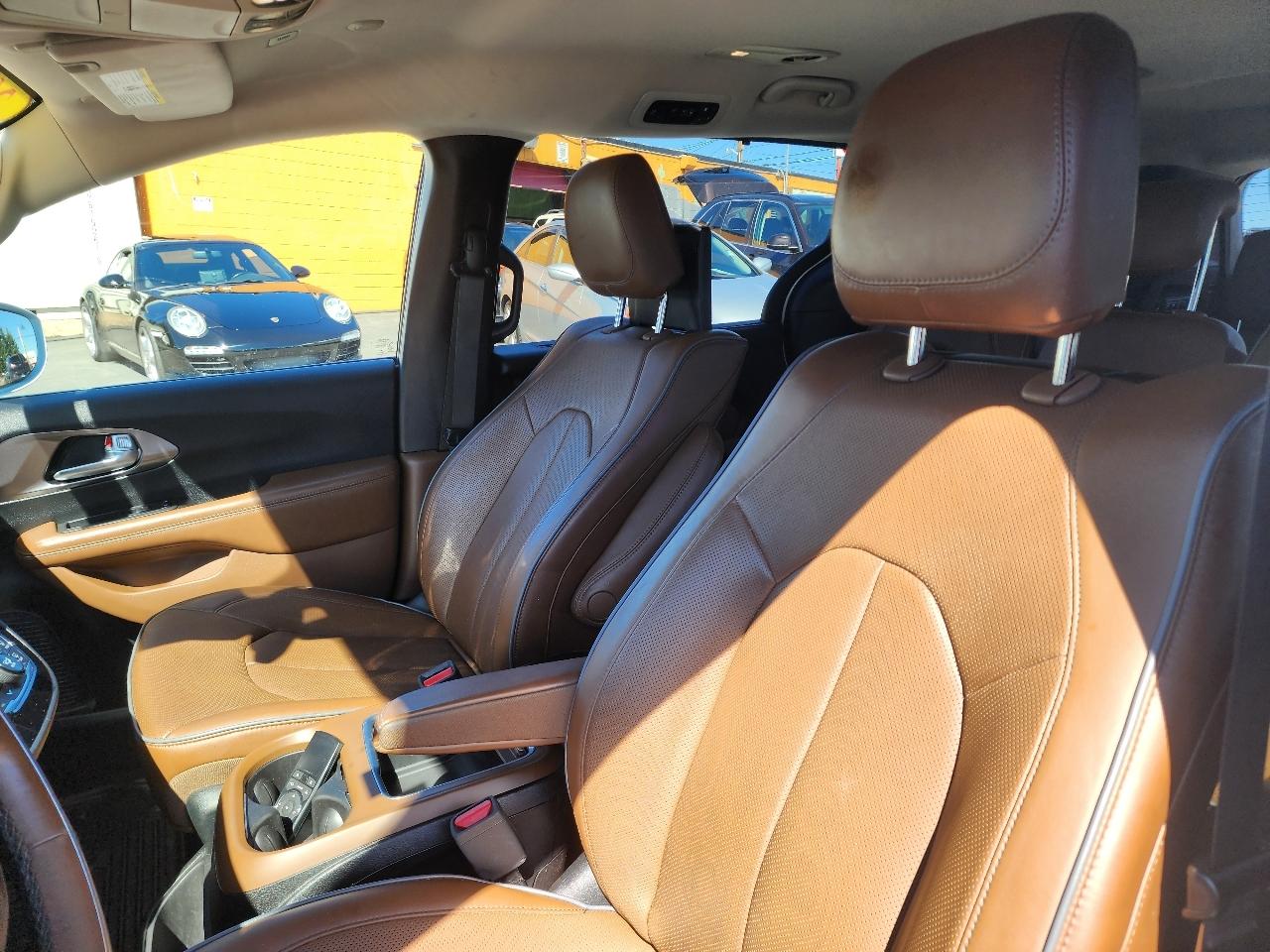 Chrysler Pacifica Limited 2018